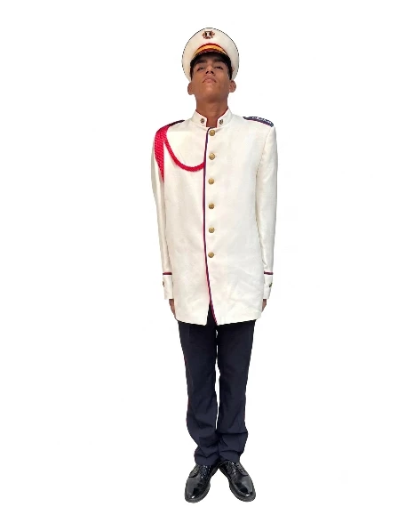 Uniforme de gala para niño